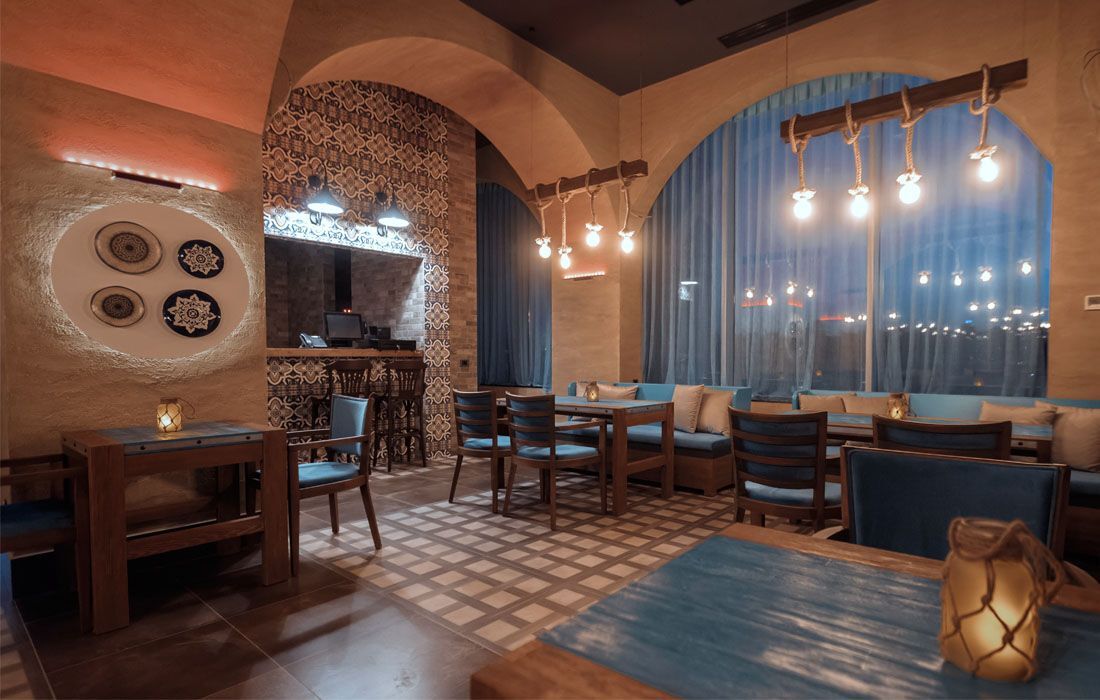 Midtown Hotel Bakoe Buitenkant foto
